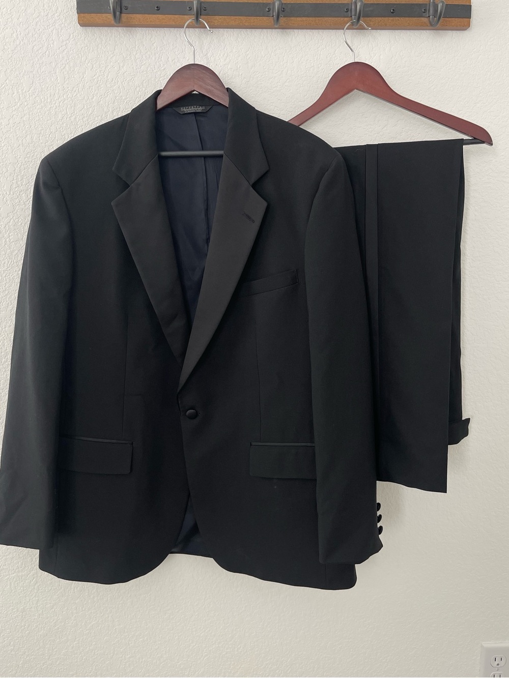Vintage Nordstrom Tuxedo 44L Two-Piece 100% Wool 1980s-90s